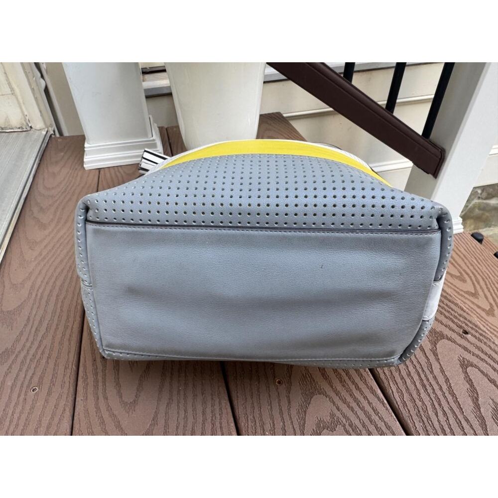 Coach Legacy Perforated Stripe Duffle Convertible Bag 22412 lemon multi (220 - Picture 7 of 11